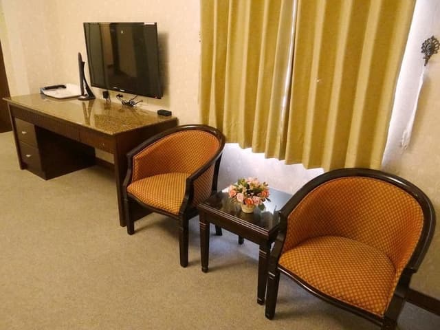 Business Triple Room