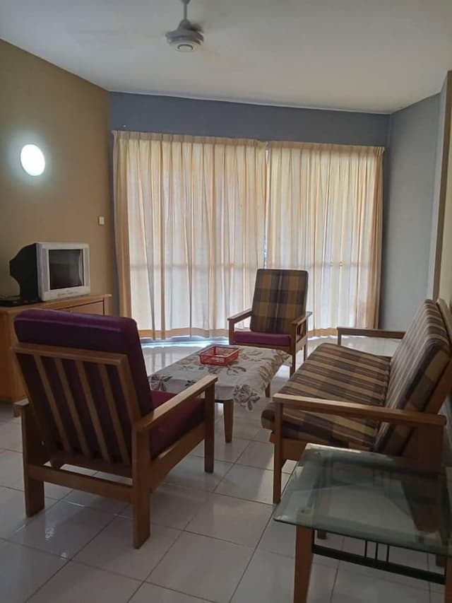 2 Bedroom Apartment - Sea View