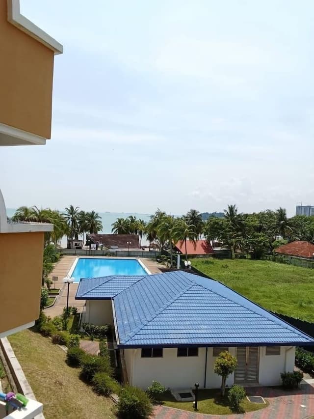2 Bedroom Apartment - Sea View