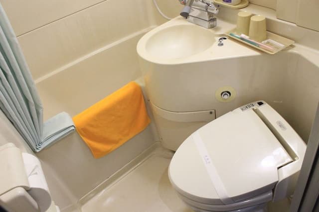 Semi Double Room