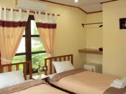 บ้านภูธดล บ้านภูธดล