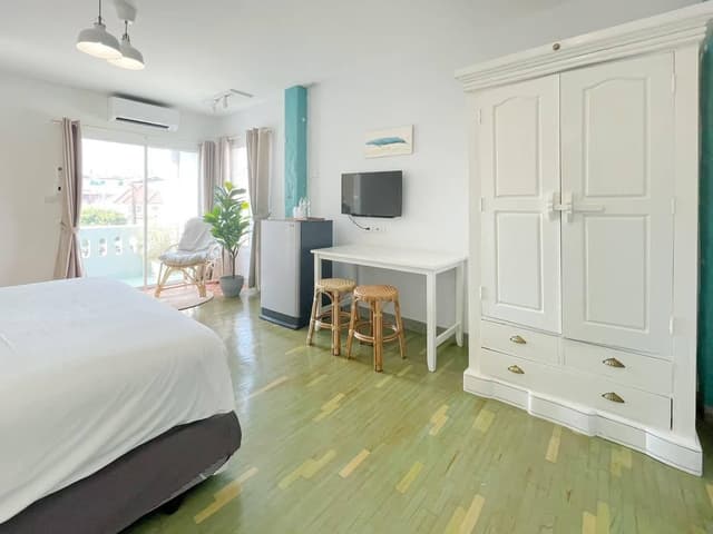 Standard Double Room - Non-Smoking