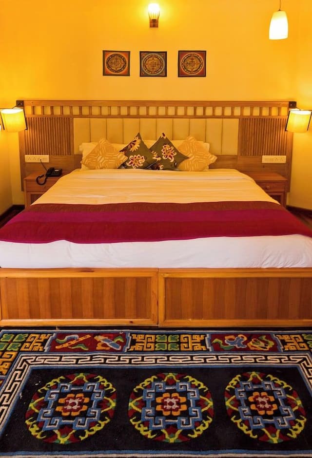 Walnut Suite