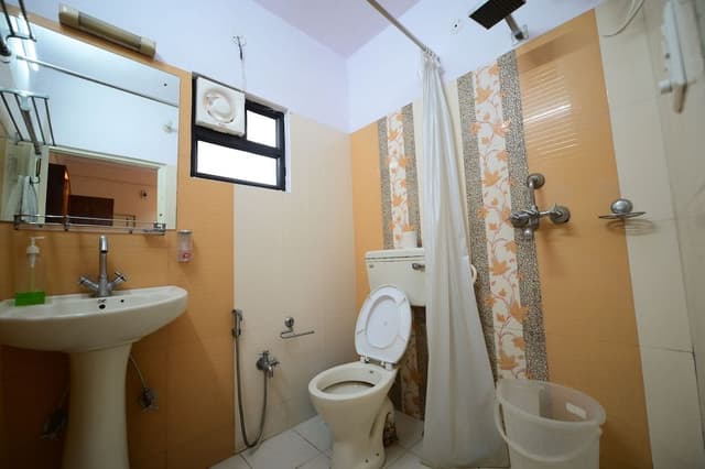 Deluxe Double Room, 1 Double Bed, Mountain View
