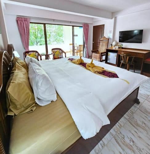 Garden View Room - King Bed
