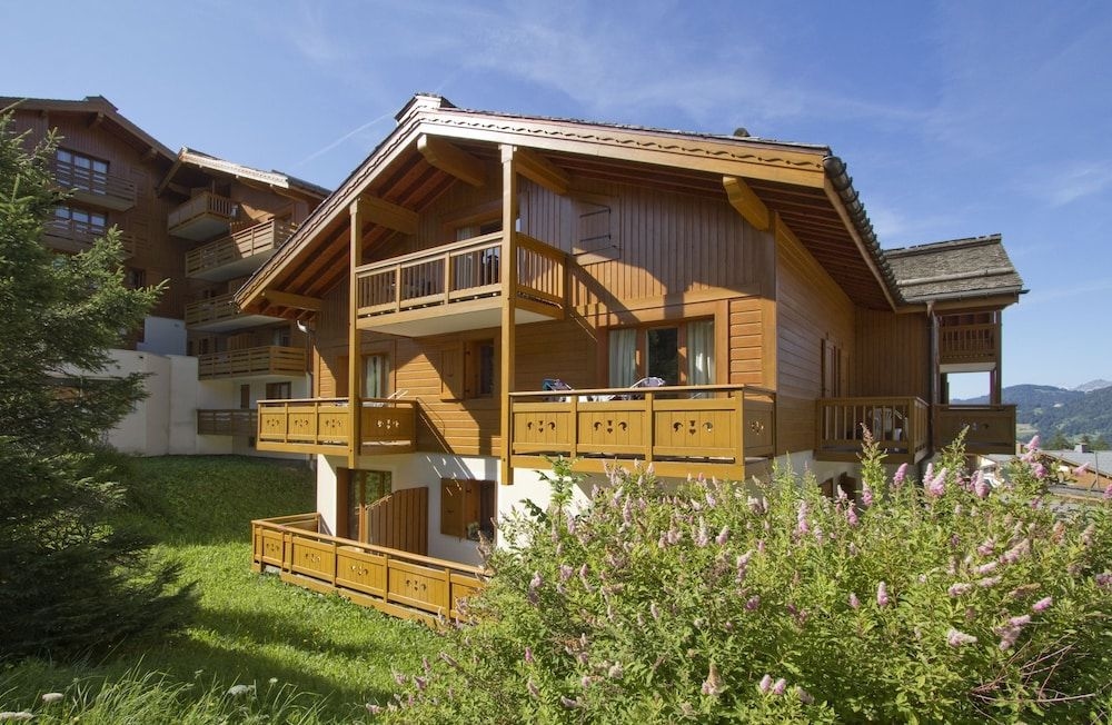 Les Belles Roches4