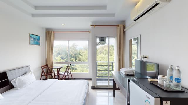 Building 2 Standard Room with Double Bed