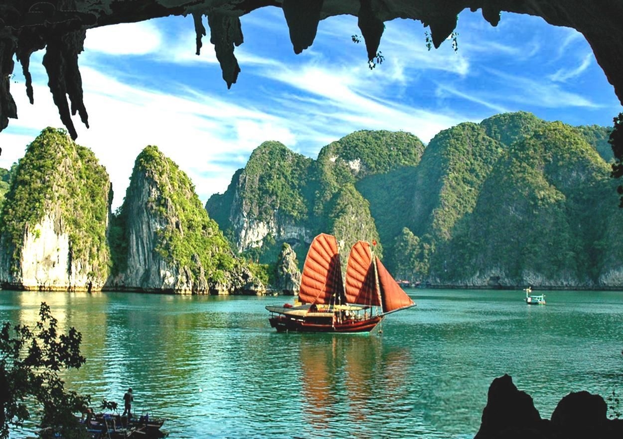 อเล็กซ์ ฮาลอง โฮเต็ล (Alex Ha Long Hotel)4