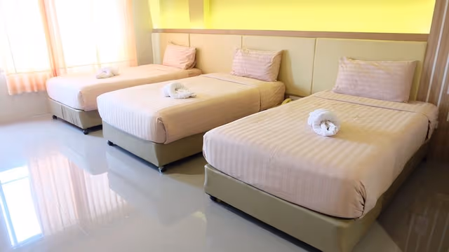 Deluxe Triple Room - Breakfast Included
