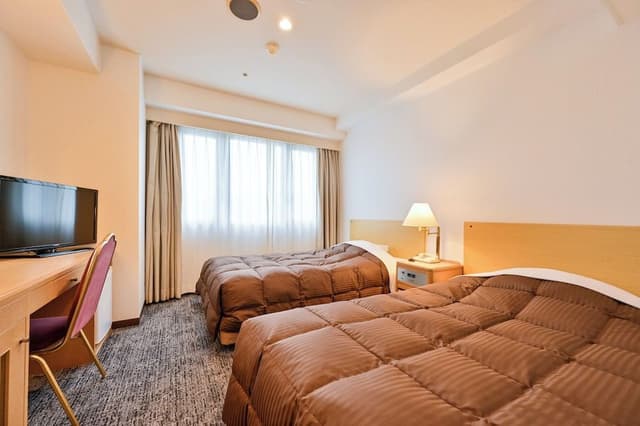 Standard Twin Room, Smoking