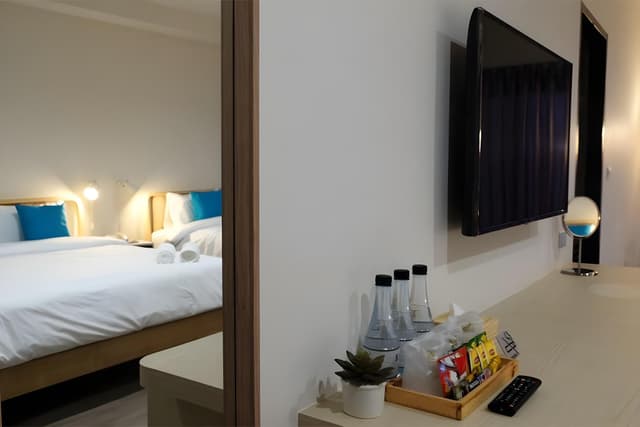 Triple Room