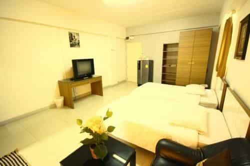 Standard Twin Room
