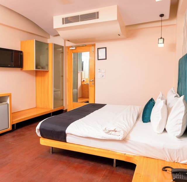 Super Deluxe Room