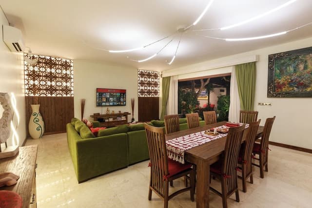 Delight Six Bedroom Villa