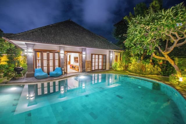 Unique Four Bedroom Villa