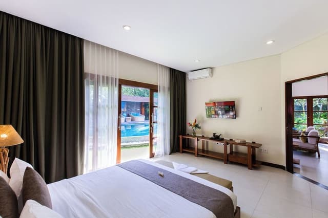 Delight Six Bedroom Villa