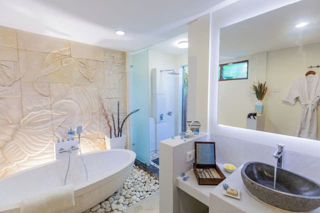 Delight Six Bedroom Villa