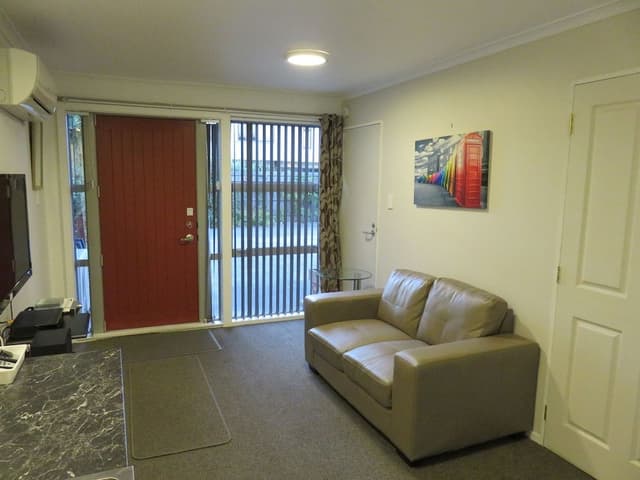 One Bedroom Apartment