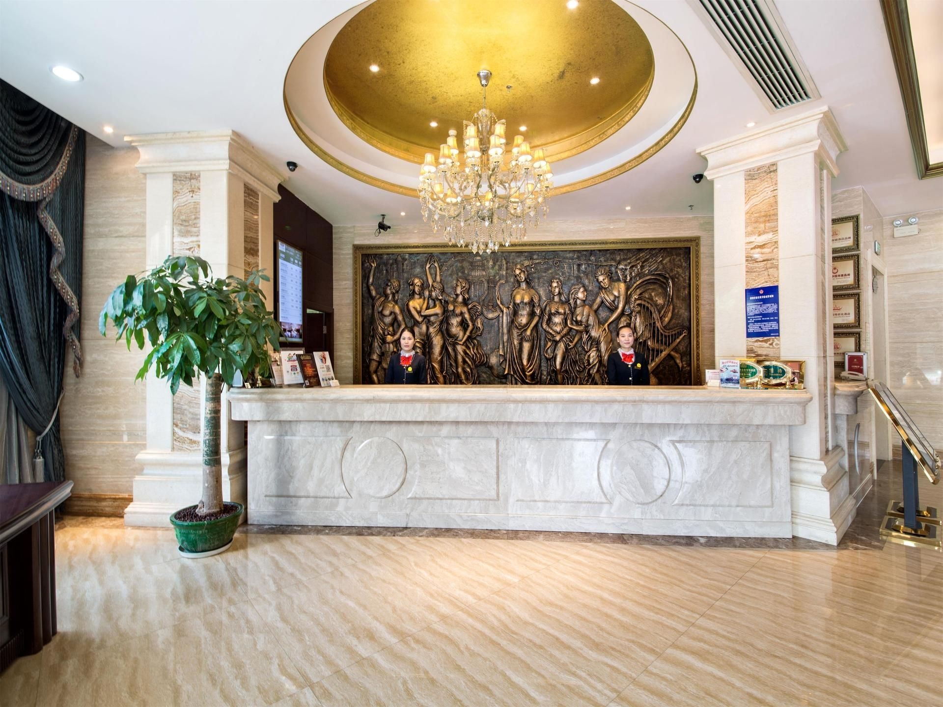 Vienna Hotel Guangxi Guilin 7-Star Wanda Plaza1