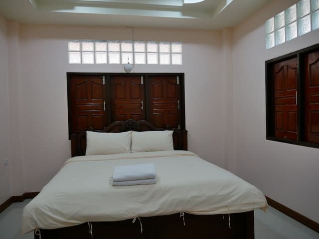 Deluxe Bungalow