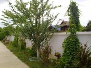 Baan Rak Sa Bai Resort Baan Rak Sa Bai Resort