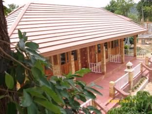 Kayom House - White Meranti House & Resort4