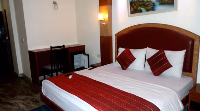 Super Deluxe Room