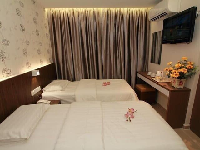 Deluxe Twin Room
