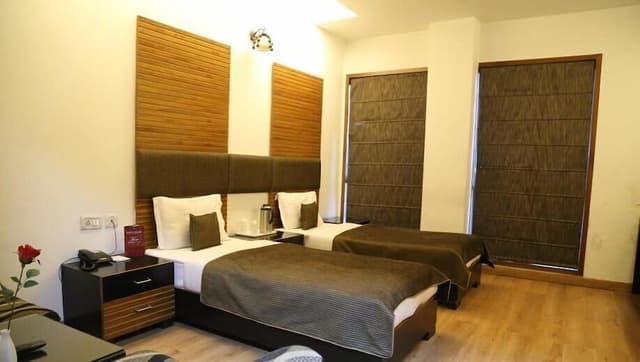 Deluxe Room, City View
