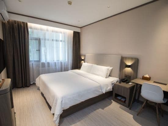 Superior Queen Room