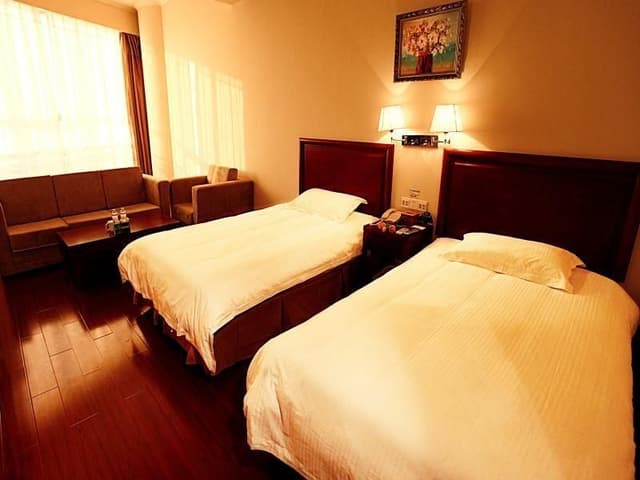 Twin Room with View