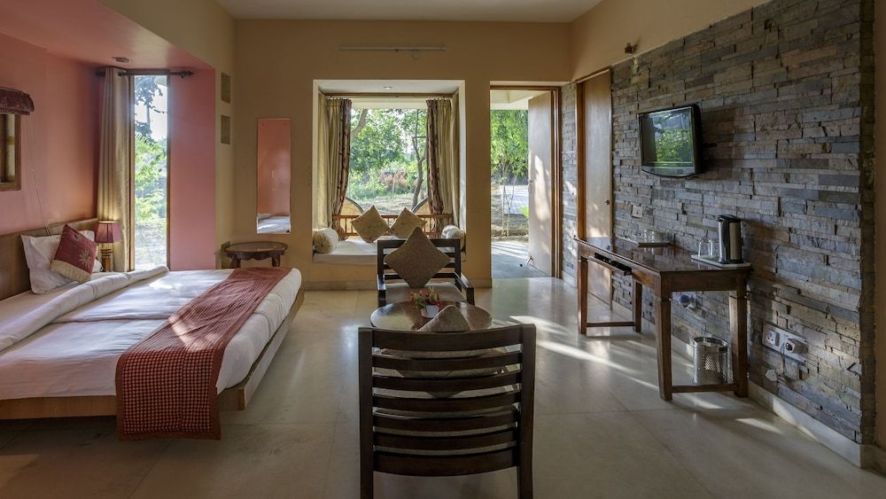 Hotel Chitvan1