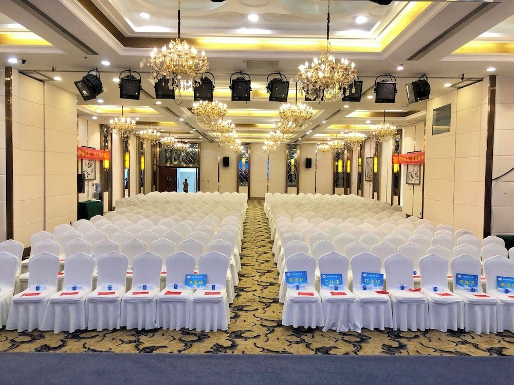 Zhuhai Jinguan Holiday Hotel2