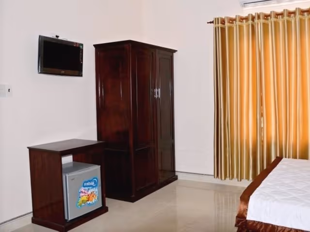 Triple Room
