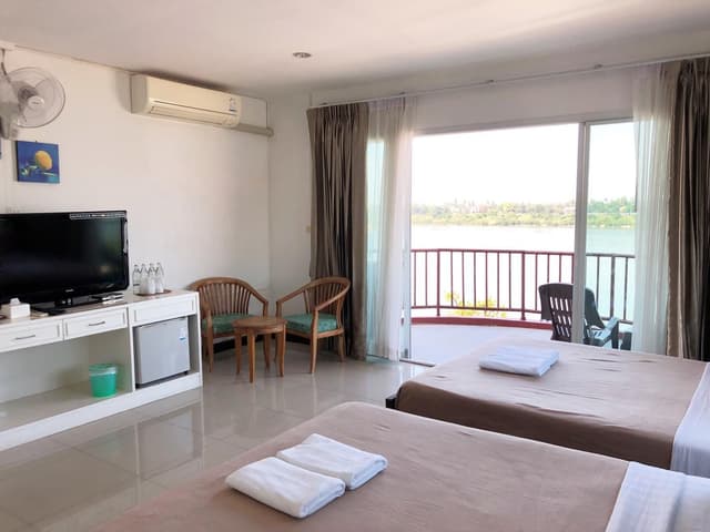 Deluxe River View Terrace