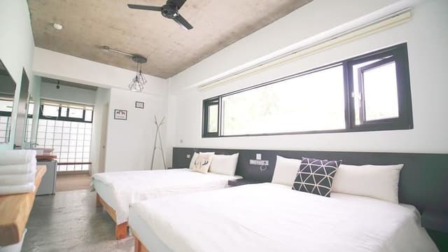 Quadruple Room, Sea View