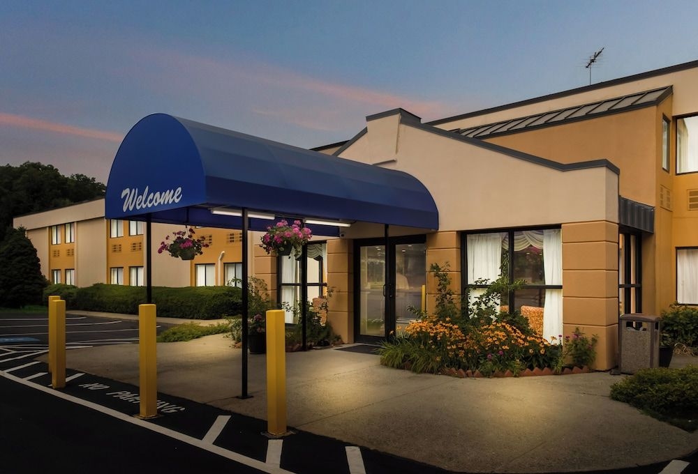 Quality Inn1
