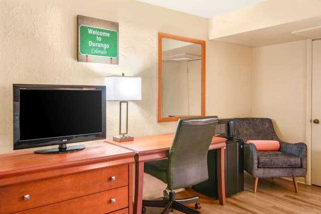 Room, 1 King Bed, Non Smoking
