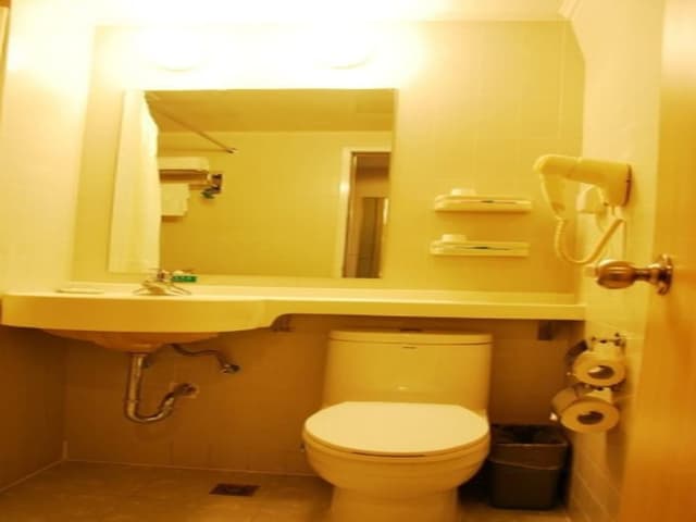 Business Suite A