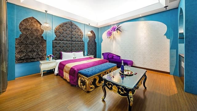 Luxury Double Room, 1 King Bed, Patio (21:00 check in)