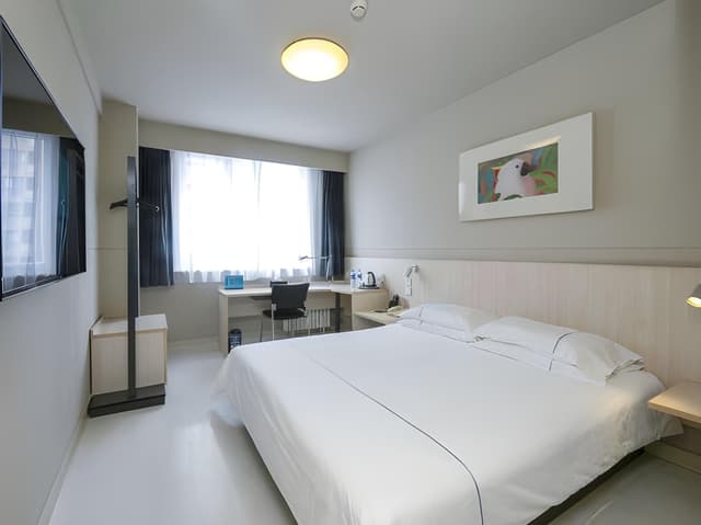WH - Standard Room