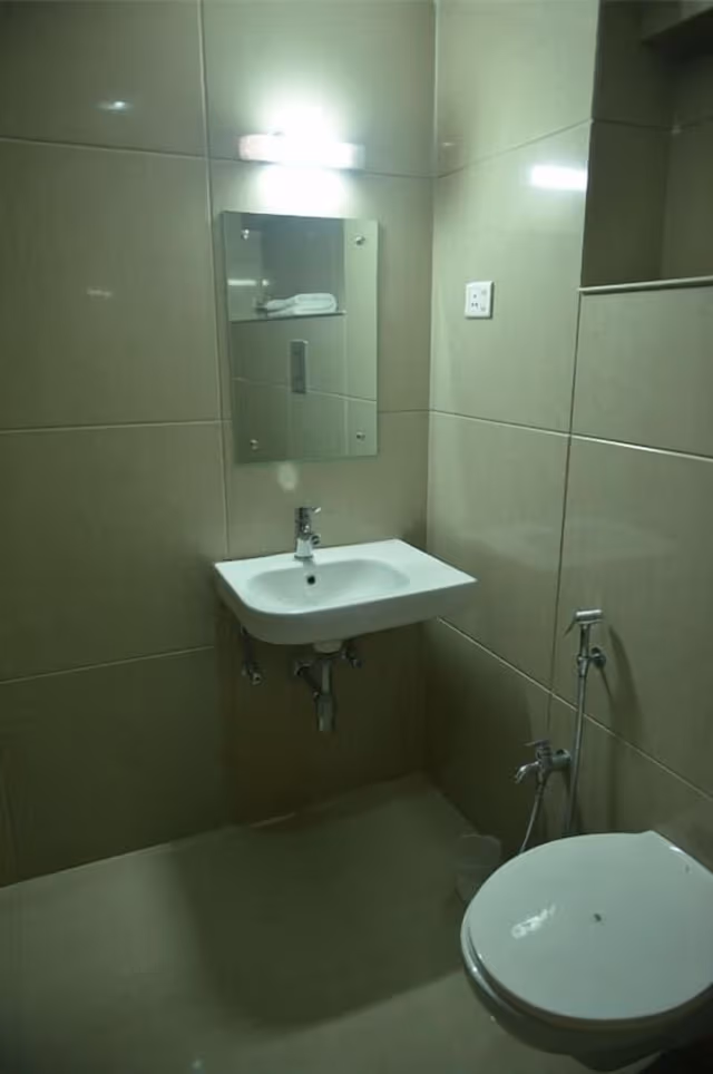 Double Room (Courtyard Facing)
