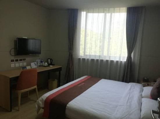 Standand Queen Room