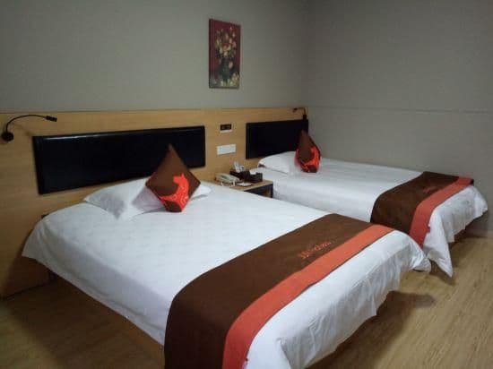 Twin Bussiness Room