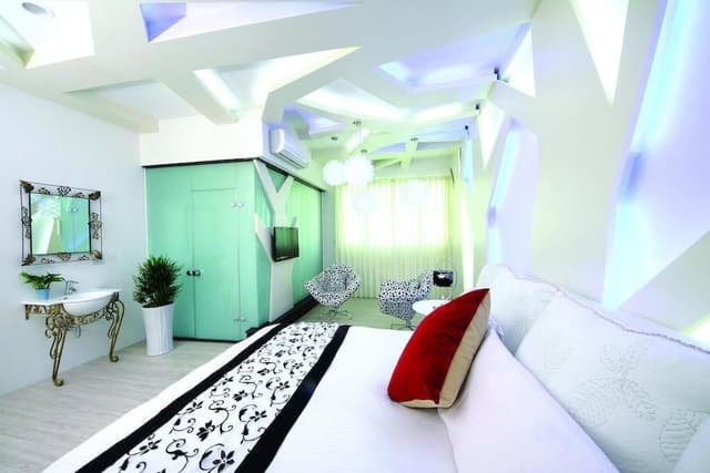 Double Room (Snow Genie)