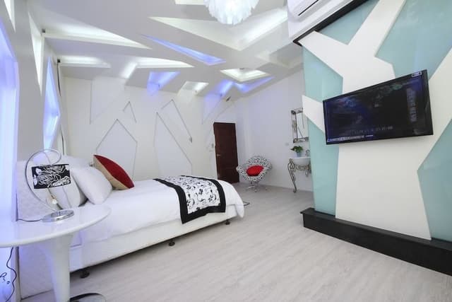 Double Room (Snow Genie)