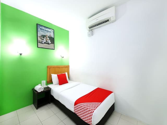 Standard Single Room