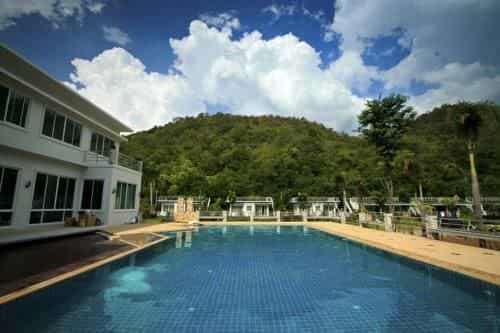 Yura Kiri Resort Khao Yai Yura Kiri Resort Khao Yai