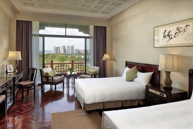 Lake view for two