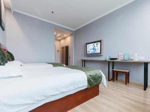 Business Twin Room